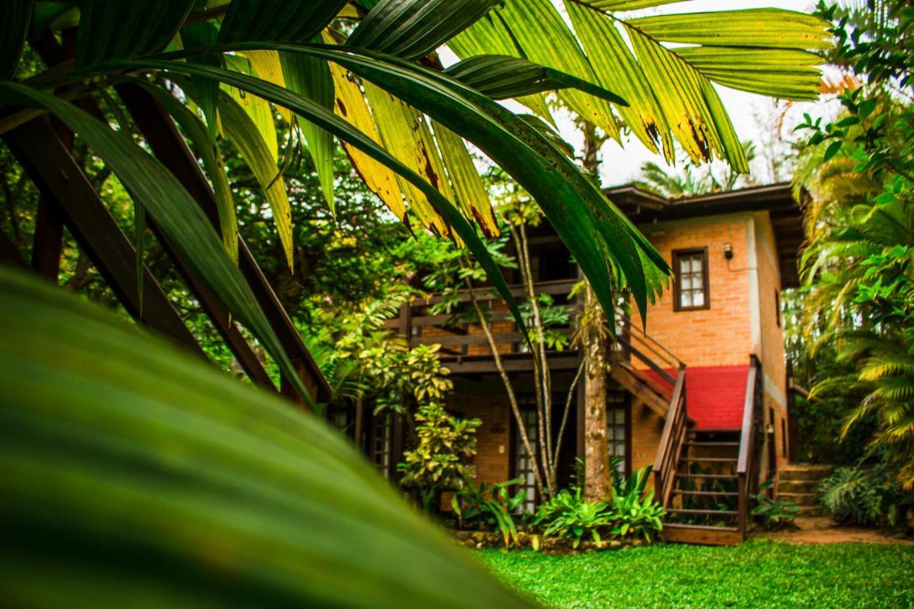 Pousada Alem Do Jardim Praia do Rosa Exteriör bild